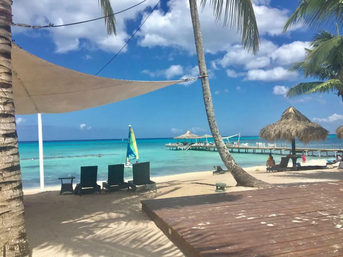 3BR Ocean Front @CadaquesCaribe Bayahibe Apartamento